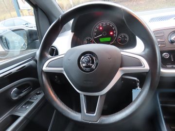 Fotografie 9 des Skoda Citigo Fun 1.0 44kw M+S ALU Sitzheizung