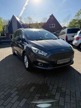 Ford S-Max S-MAX Titanium *Automatik*Navi*Shz*Tempo* - Ford S-Max aus 2016