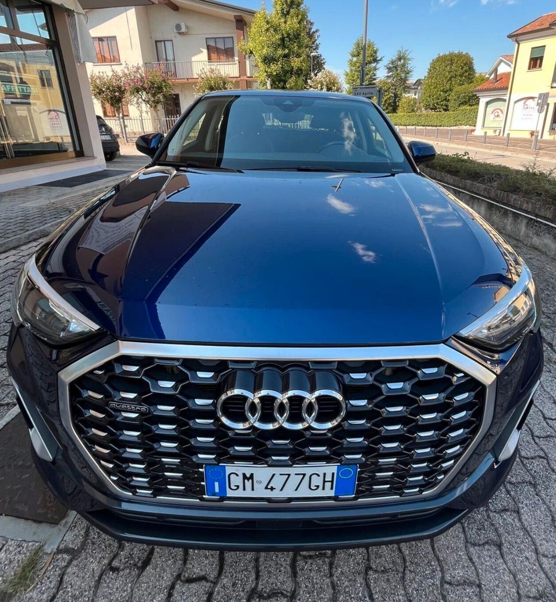 Audi Q3 S Line SPB 35 TDI S tronic Business Plus imagem 2