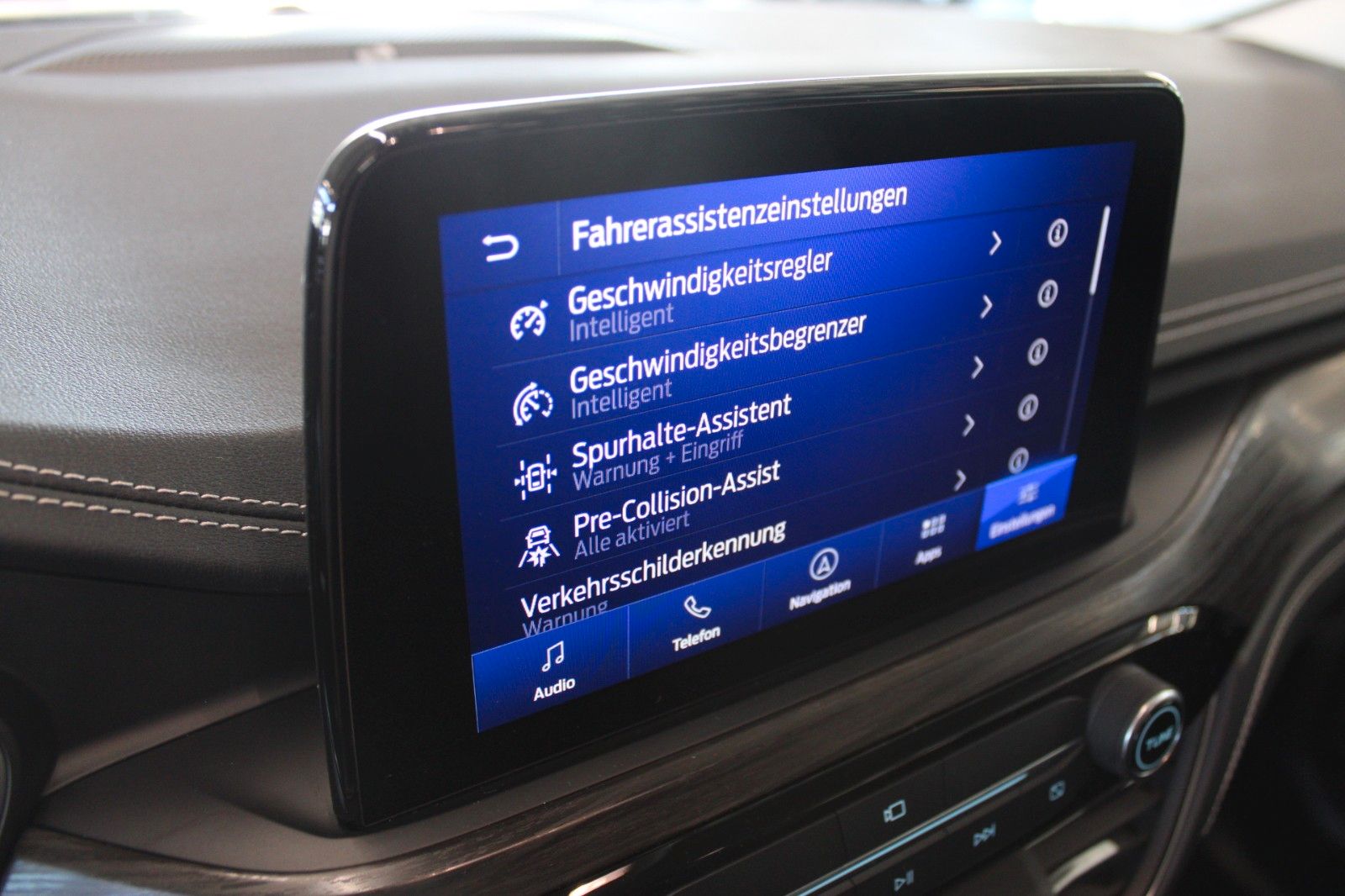 Fahrzeugabbildung Ford Kuga 2.5 PHEV Vignale Aut. LED B&O el. AHK uvm