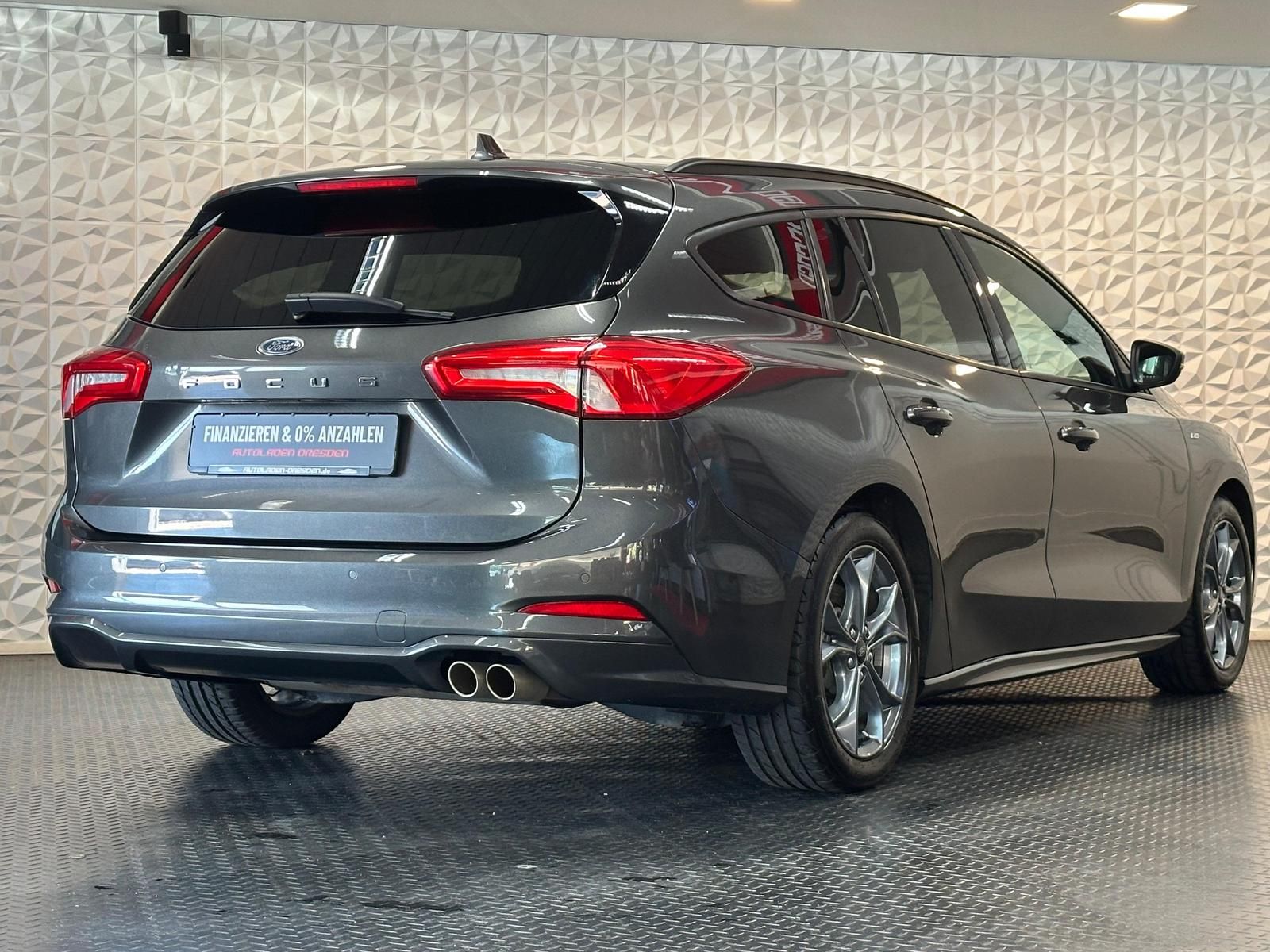 FORD Focus 1.0 EB ST LINE X *HUD#SHZ#LH#FH#LED#TEMP - Image 8