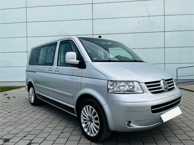 Volkswagen T5 Multivan 2.5 TDI 2X Schibetür SHZ TOP-ZUSTAND