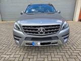 Mercedes-Benz ML 350 BlueTEC 4MATIC -AHK-Airmatic-AMG- STYLING - Mercedes-Benz ML 350 in Osnabrück