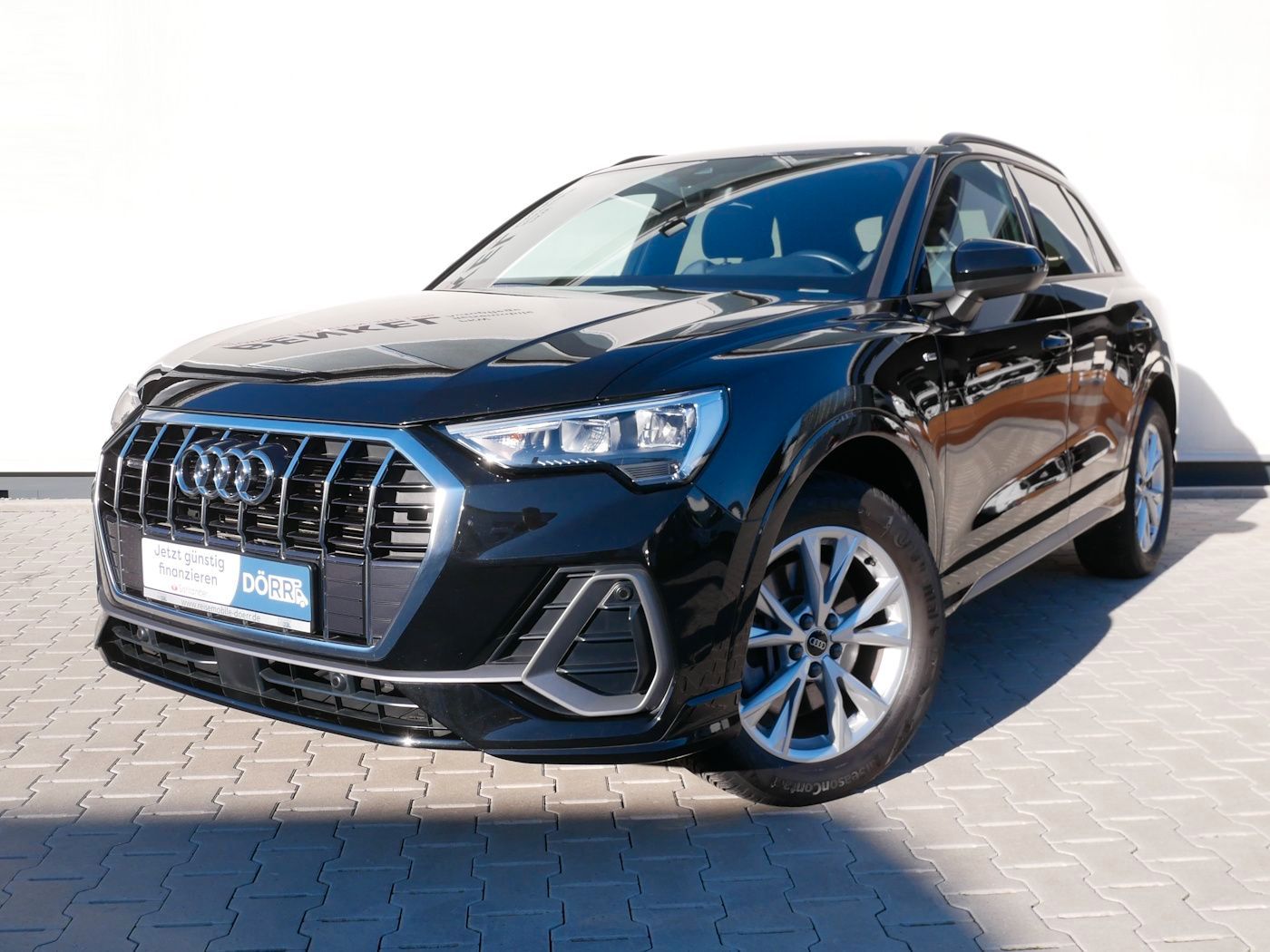 Fahrzeugabbildung Audi Q3 40 2.0 TFSI quattro S-Line NEU56T AHK Kamera