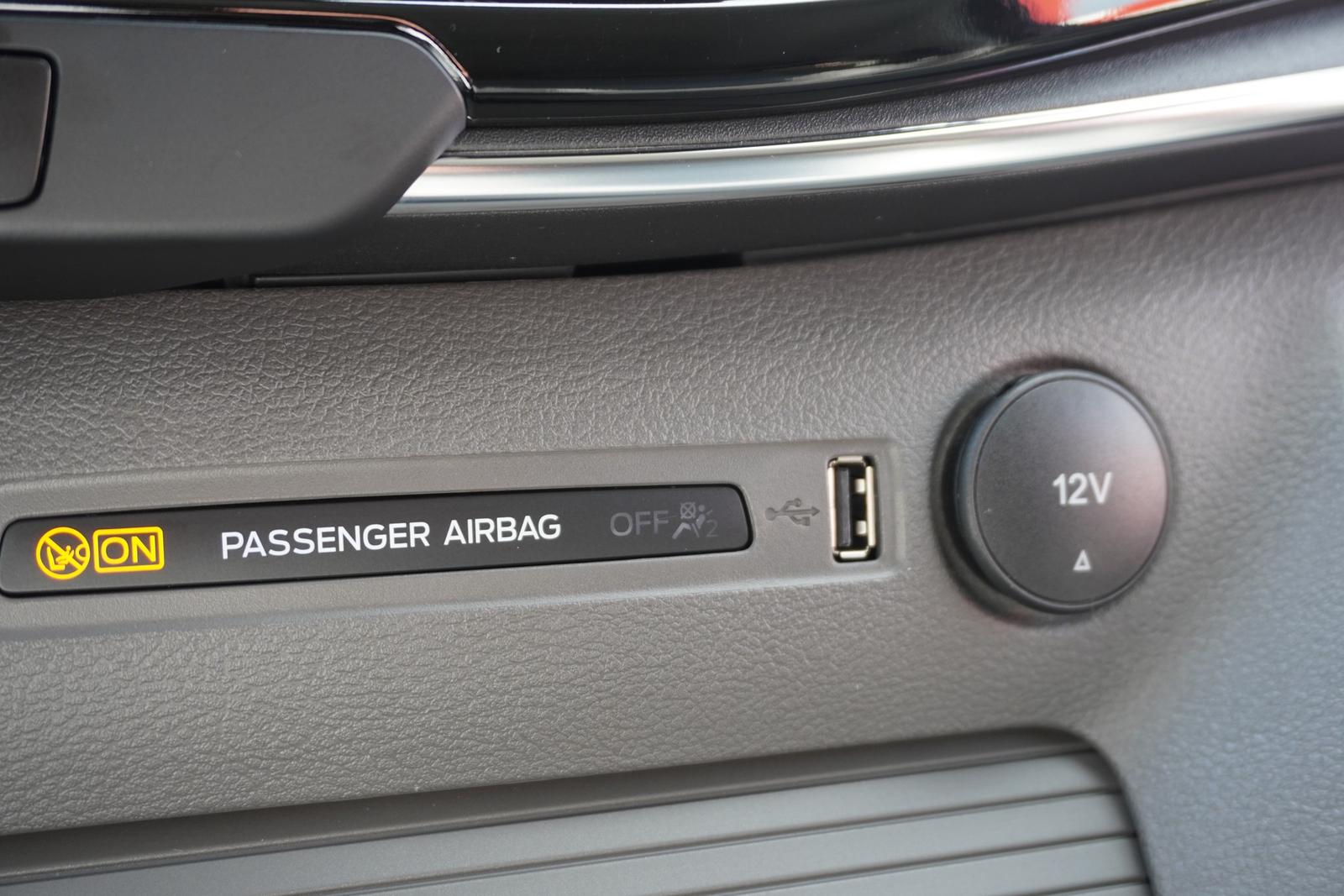 Ford Tourneo Custom Titanium X L1 Bi-Xenon Navi