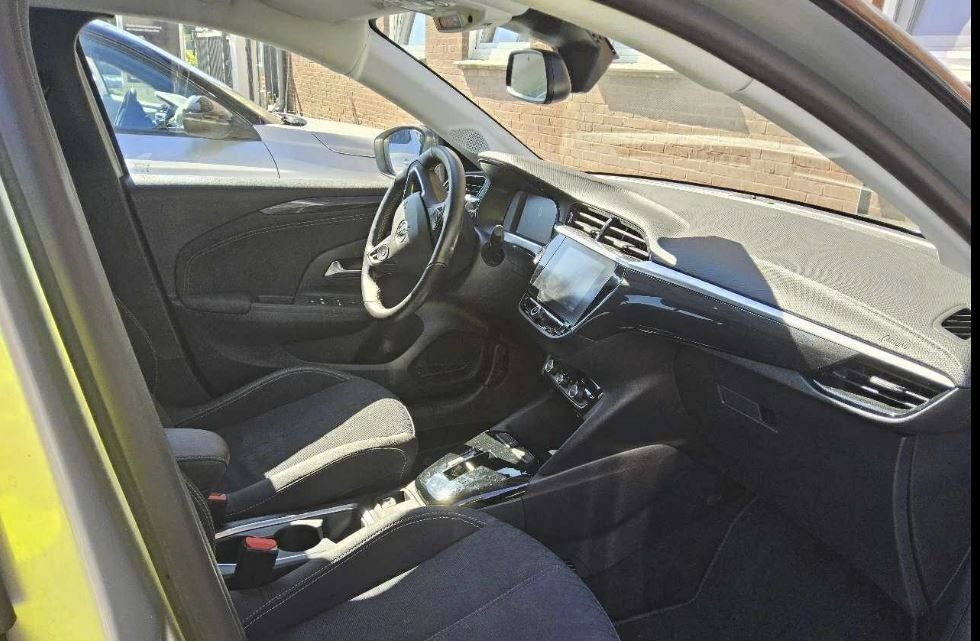 Fahrzeugabbildung Opel Corsa-e ELEGANCE 3-PHASIG NAVI/LED/SHZ/VIRT./PDC