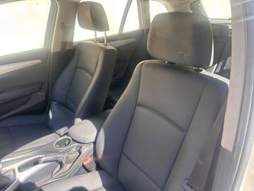 BMW X1 - 6