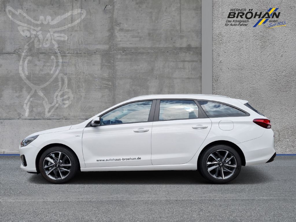 Fahrzeugabbildung Hyundai i30 Kombi 1.0 T-GDI 48V-Hybrid Trend + Navi