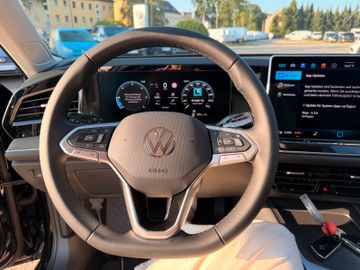 Volkswagen Passat Var. 2.0 TDI 150PS Business, MATRIX, AHK