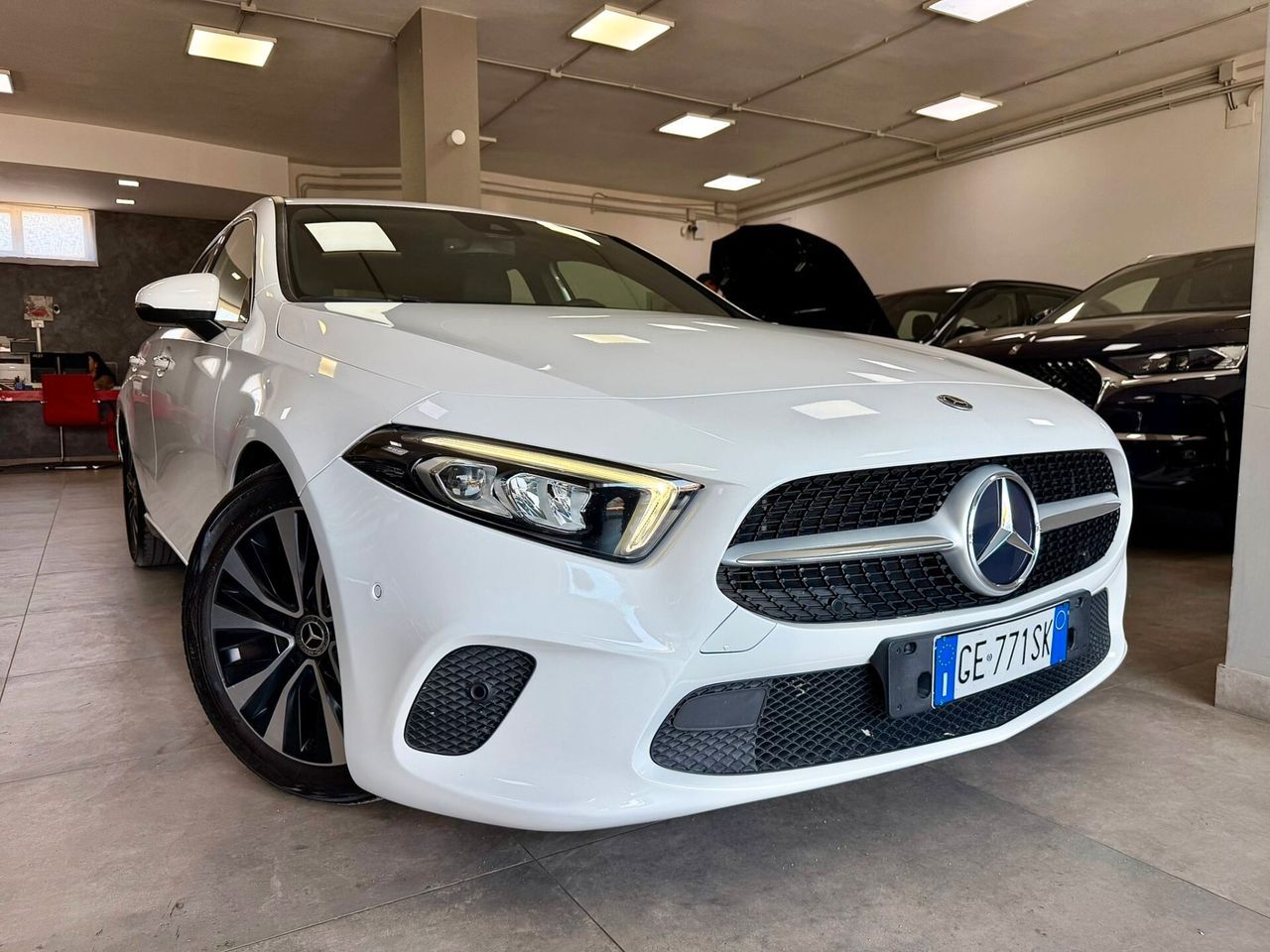 MERCEDES-BENZ Mercedes A 180d 2.0 Automatic Sport Plus 2021