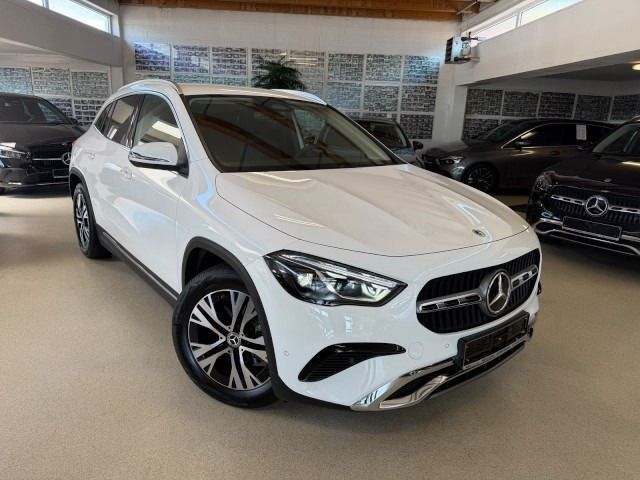 Image of Mercedes-Benz GLA 200