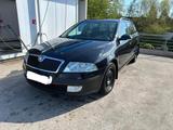 Skoda Octavia Combi 1.9 TDI PD Ambiente Automatik tüv  - Skoda Octavia mit Diesel-Antrieb: Kombi, Automatik, 1.9