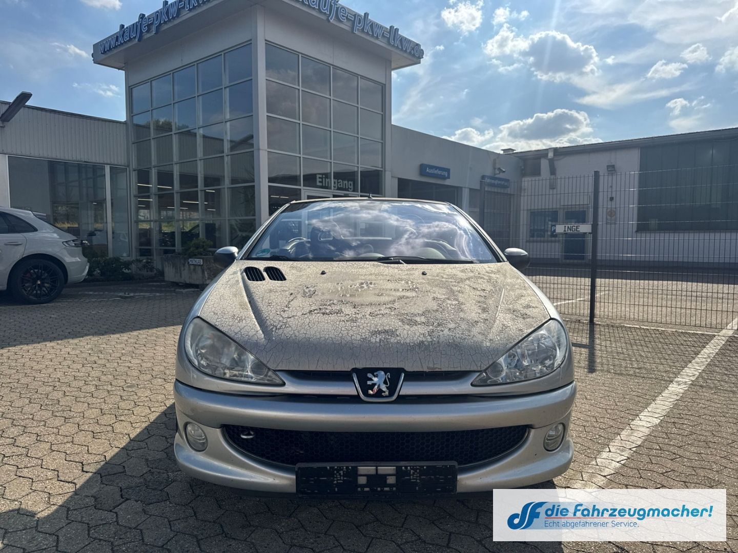 Fahrzeugabbildung Peugeot 206 Cabriolet CC Quiksilver El. Verdeck *EXPORT