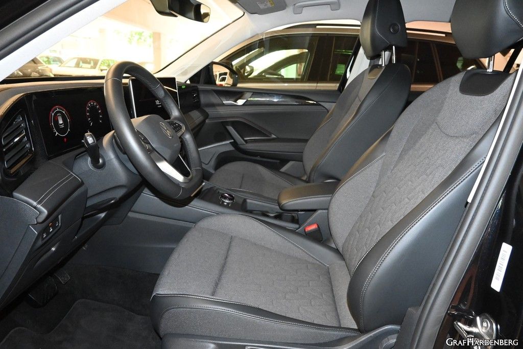 Volkswagen Tiguan 2.0 TDI Automatik Life LED HUD PDC Kamera foto 5