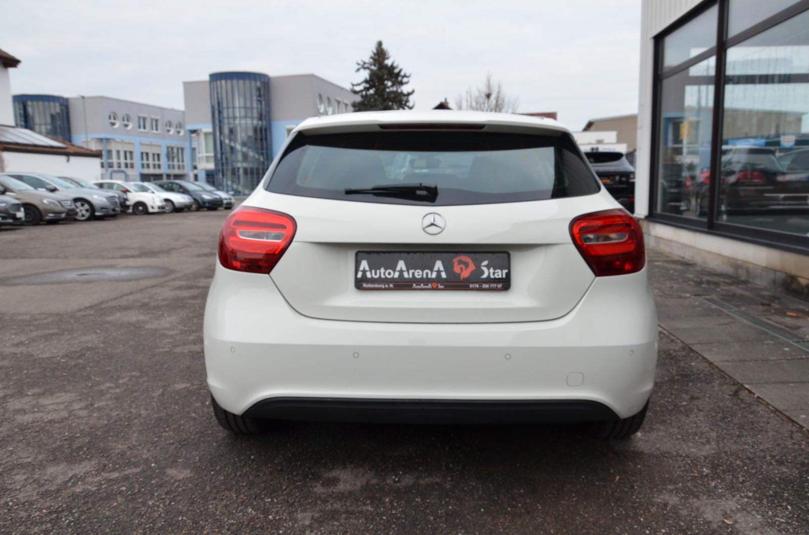 Mercedes-Benz A 180 Style,Alu,Klima,Navi,PDC,Shz,Tel,CD-Radio