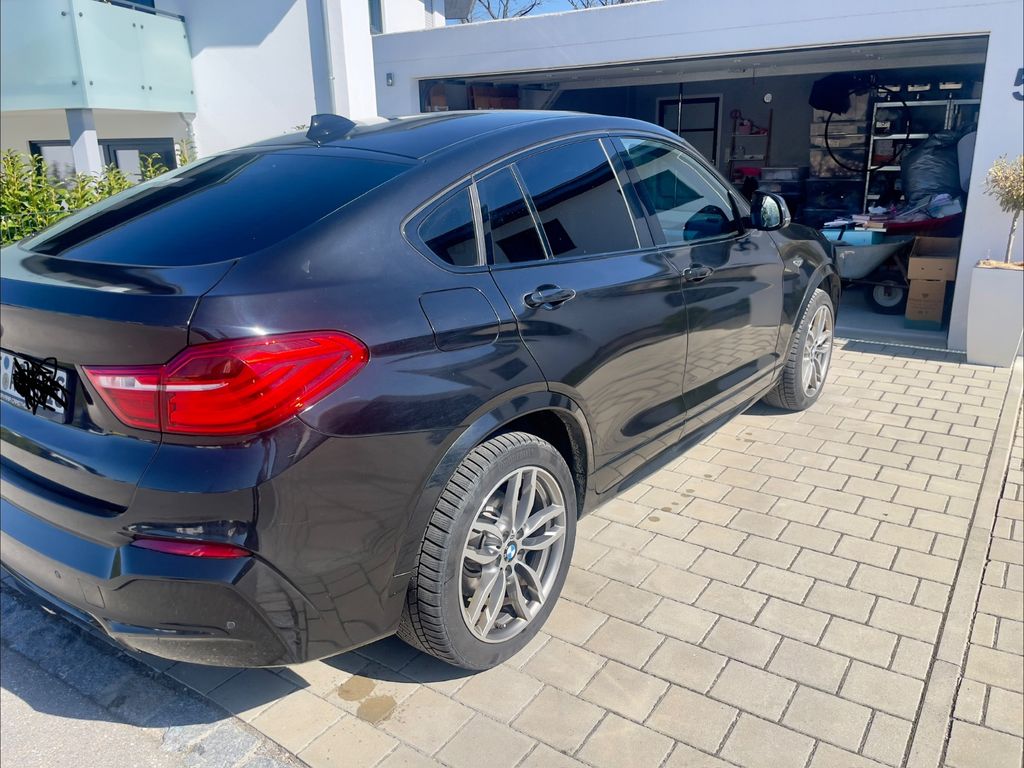 Image of BMW X4