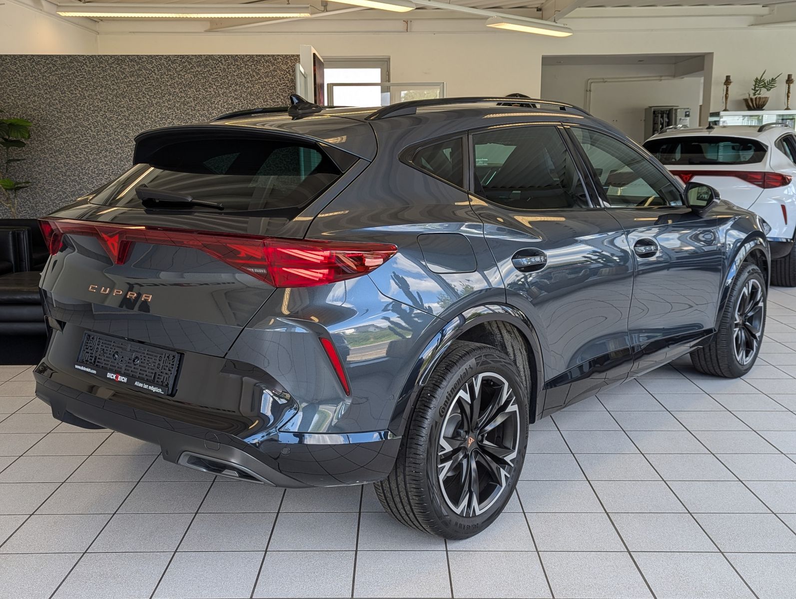 Fahrzeugabbildung CUPRA Formentor 1.5 eTSI Dynamic / Edge-Paket ACC 18"