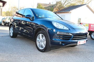 Porsche Cayenne - 4