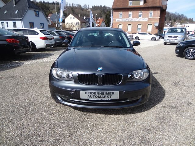 Fahrzeugabbildung BMW 120i/1.Hand/29.500km/170PS/Klima/SitzH/PDC/GSD/