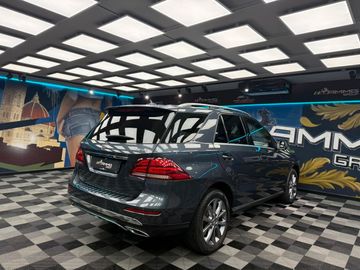 Mercedes GLE 250 - 5