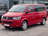 Volkswagen T5 Multivan Special 2.0TDI 4Motion 7-Sitzer - rote Volkswagen T5 Multivan