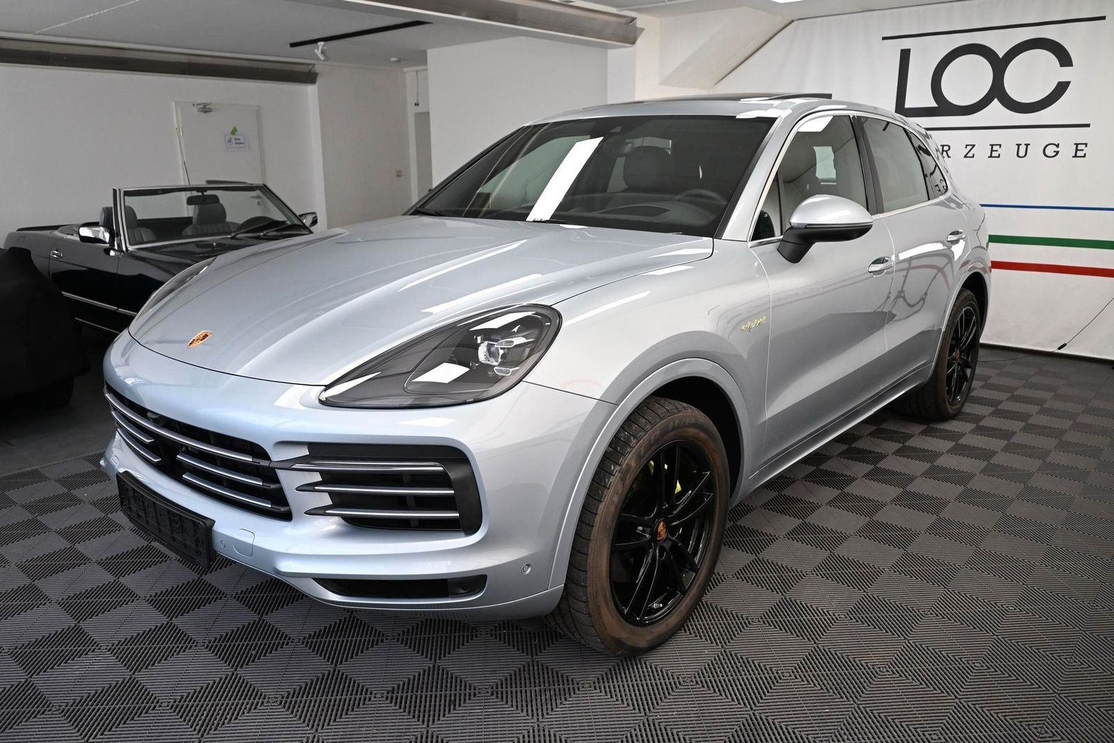 Porsche Cayenne E-Hybrid *Sport-Chrono-Paket* foto 2