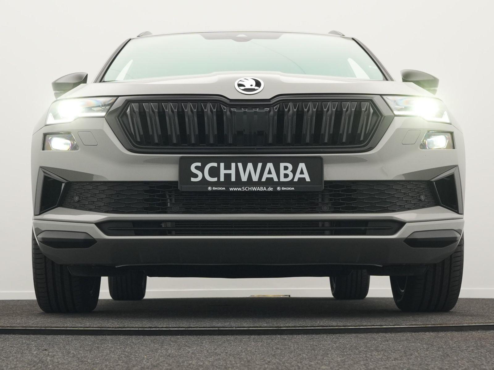 Skoda Karoq Sportline 2.0 TSI 4x4 DSG*AHK*R-KAM*LED*18