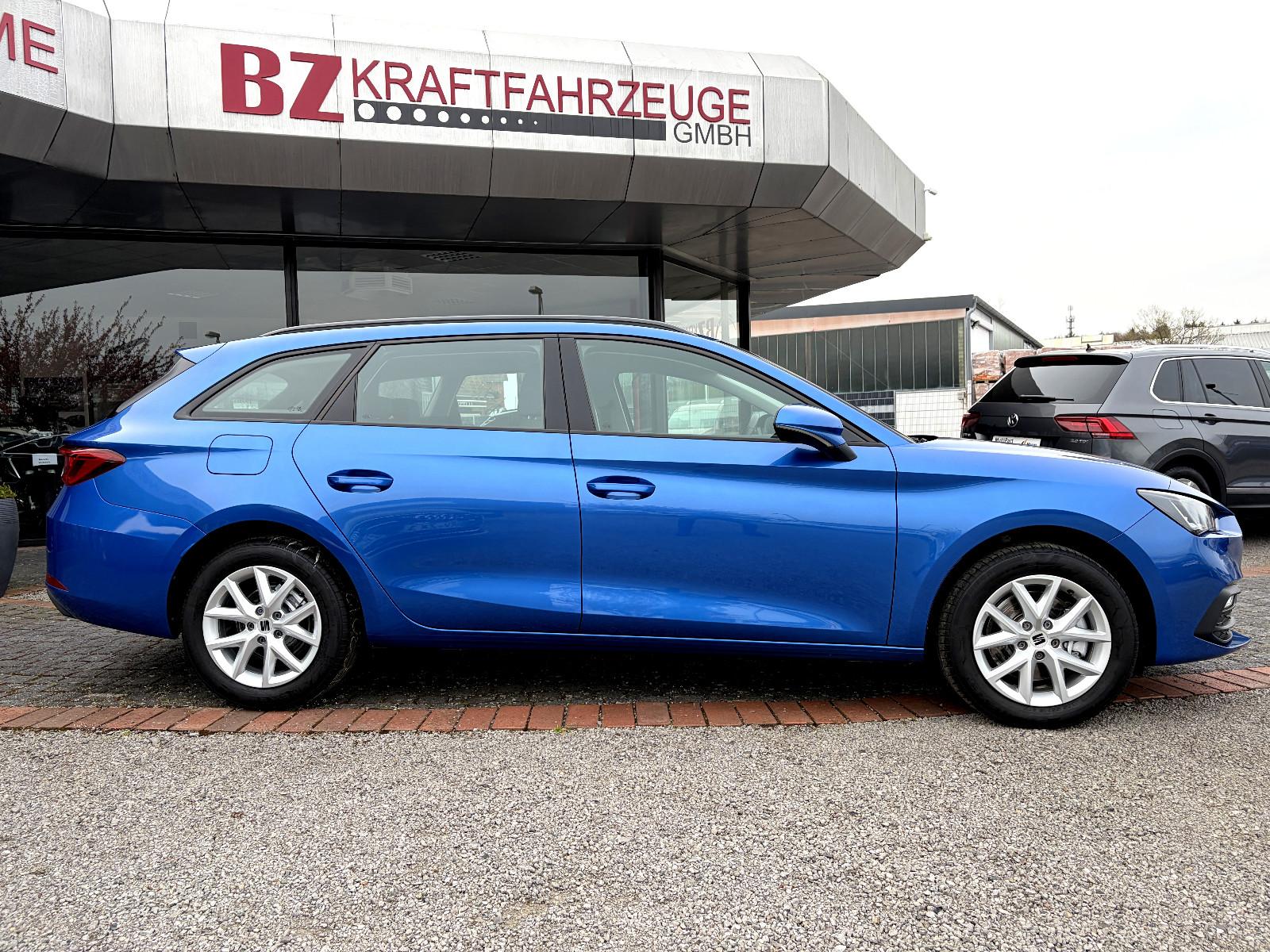 Seat Leon Sports Tourer 2.0 TDI  LED NAVI AHK  KAMERA