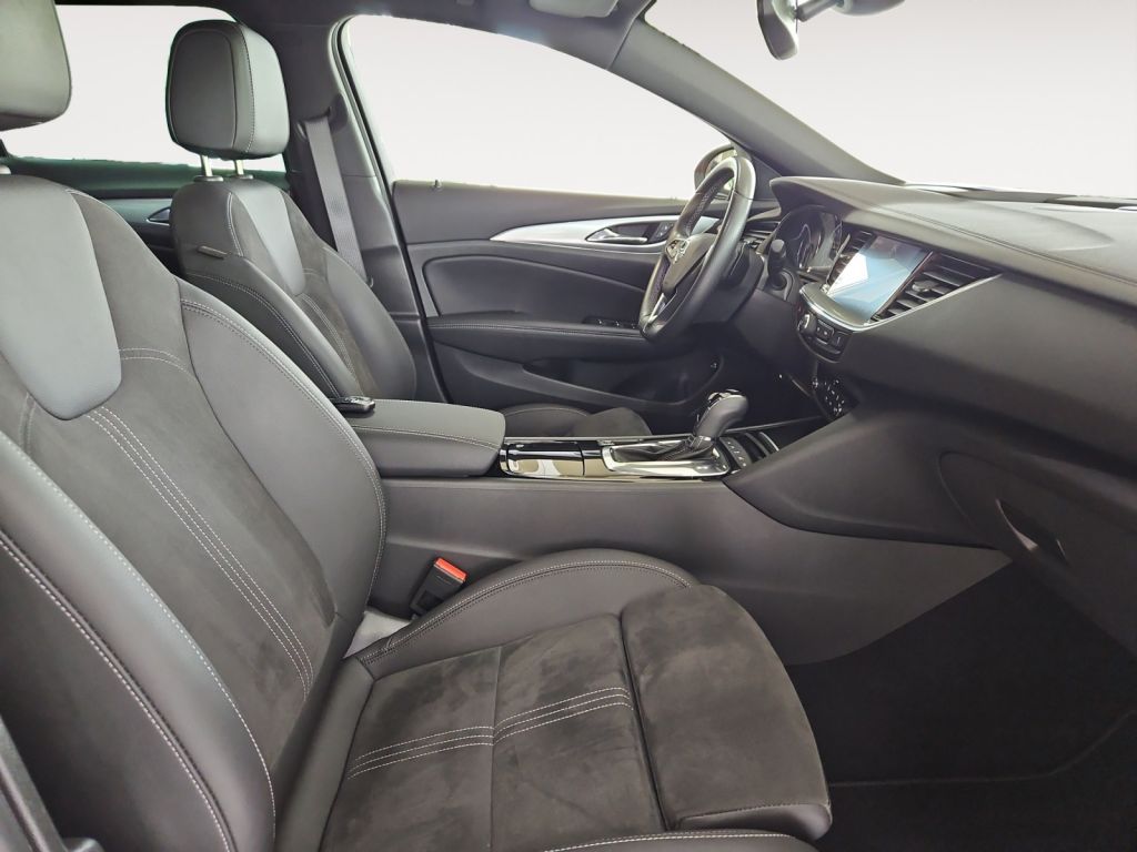 Fahrzeugabbildung Opel Insignia ST 2.0 Direct InjectionTurbo Ult Park &