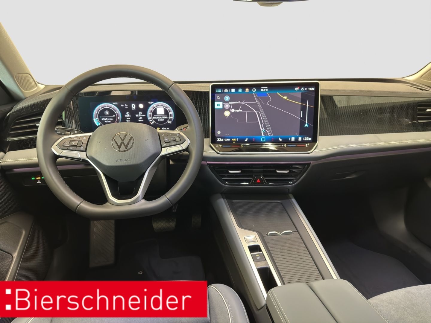 Volkswagen Passat Variant 1.5 eTSI DSG Business AHK 360  HU foto 17