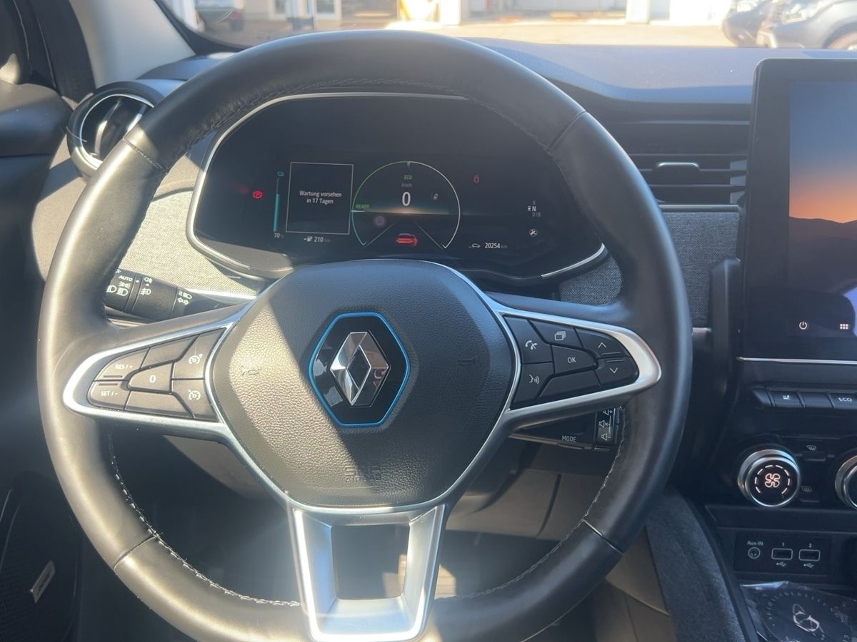 Fahrzeugabbildung Renault ZOE INTENS R135 Z.E. 50 *Batt incl.* Navi SHZ