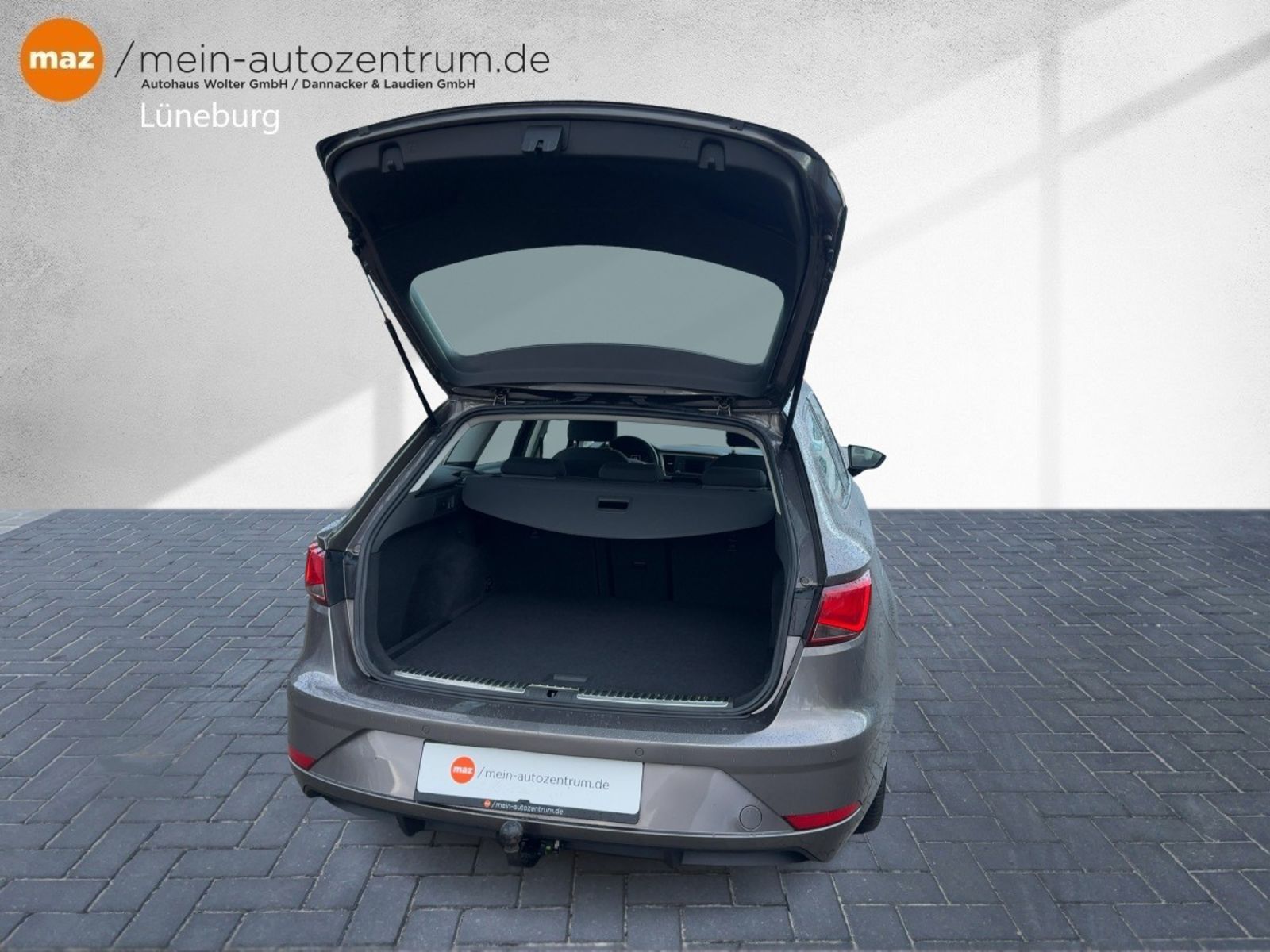 Fahrzeugabbildung SEAT Leon ST 1.2 TSI Style Alu Sitzh. PDC Klima Tempo