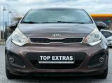 Kia Rio FIFA World Cup Edition *VOLLAUSSTATTUNG*1.HD - gebrauchte Kia Rio aus dem Jahr 2013