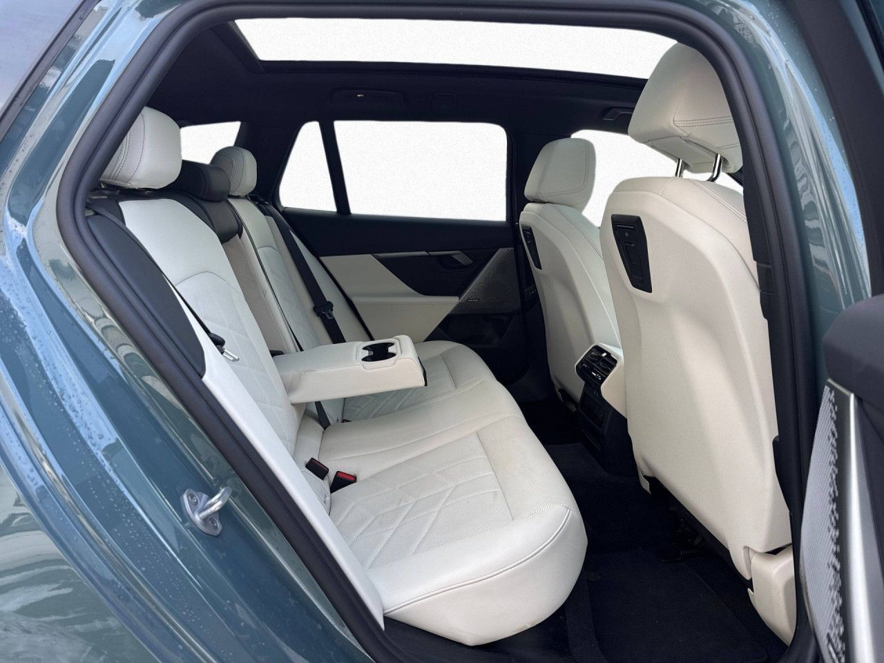 BMW i5 - Bild 16