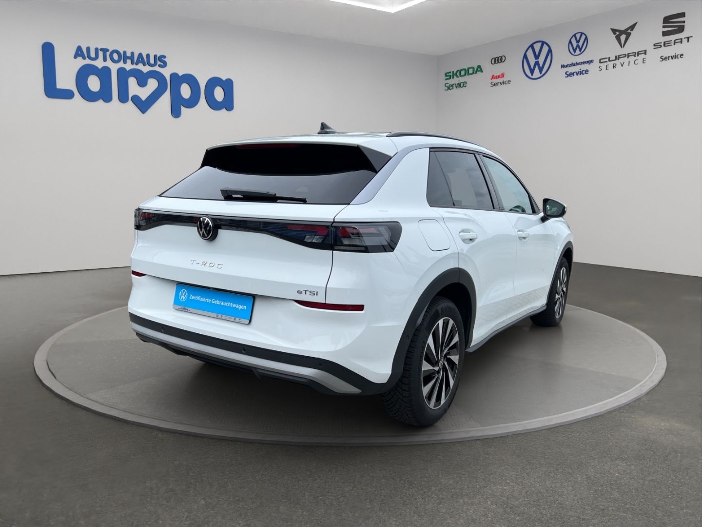 Volkswagen T-Roc Life 1.5 eTSI DSG ACC Front Assist Ligh foto 4