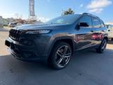 Jeep Cherokee Limited 4WD*Pano*Leder*AHK* - Jeep Cherokee in Frankfurt (Main)