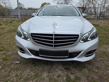 Mercedes E 220 - 6