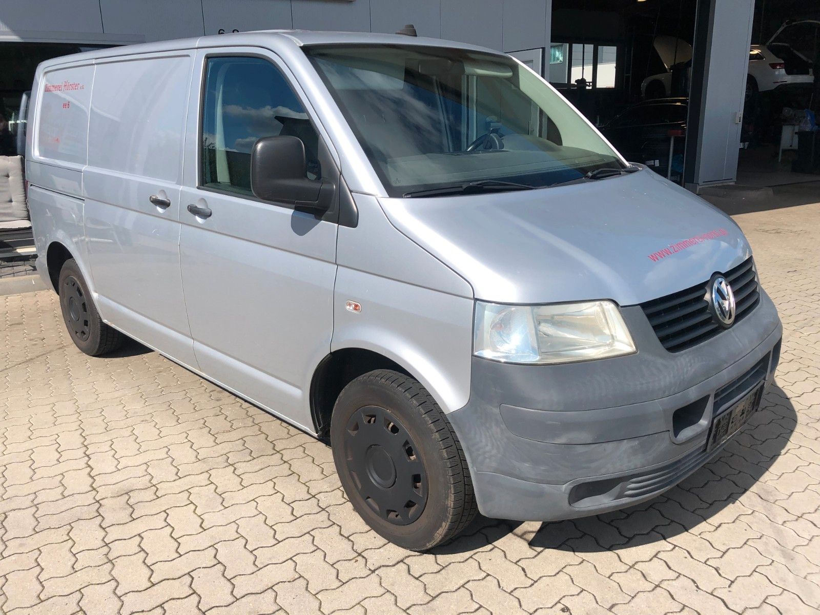 Fahrzeugabbildung Volkswagen T5 Transporter Kasten leichter Hagelschaden
