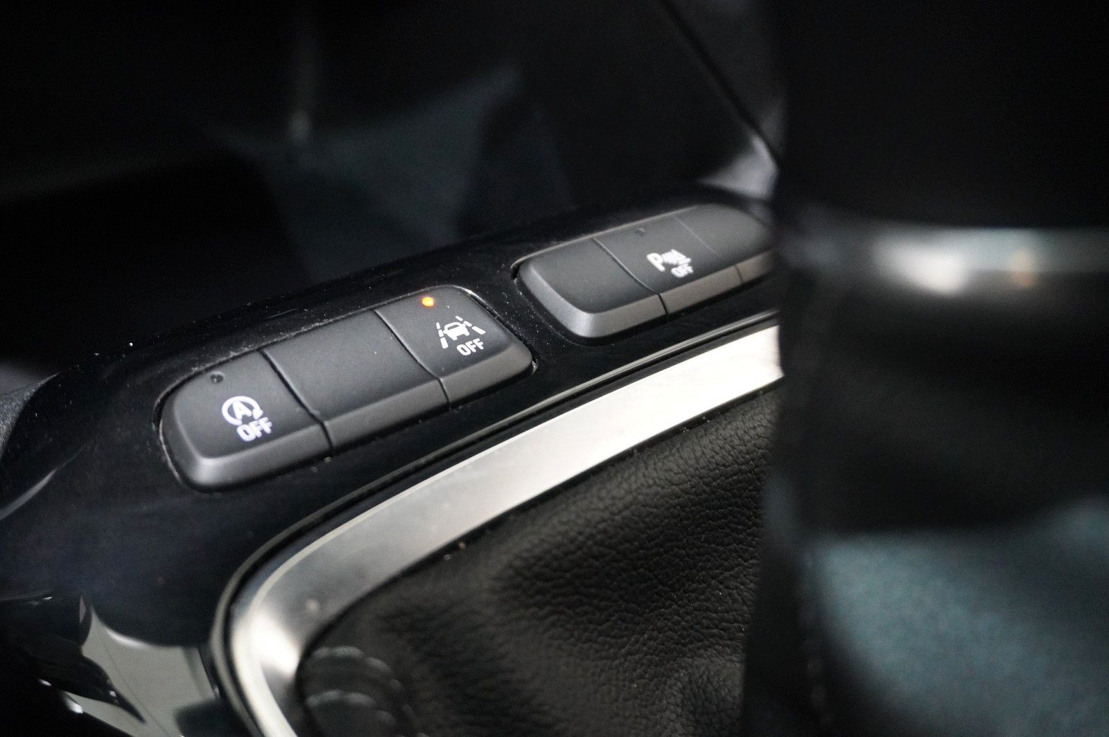 Fahrzeugabbildung Opel Corsa F 1.2 ELEGANCE NAVI/LED/TEMP./SPORT/DAB+