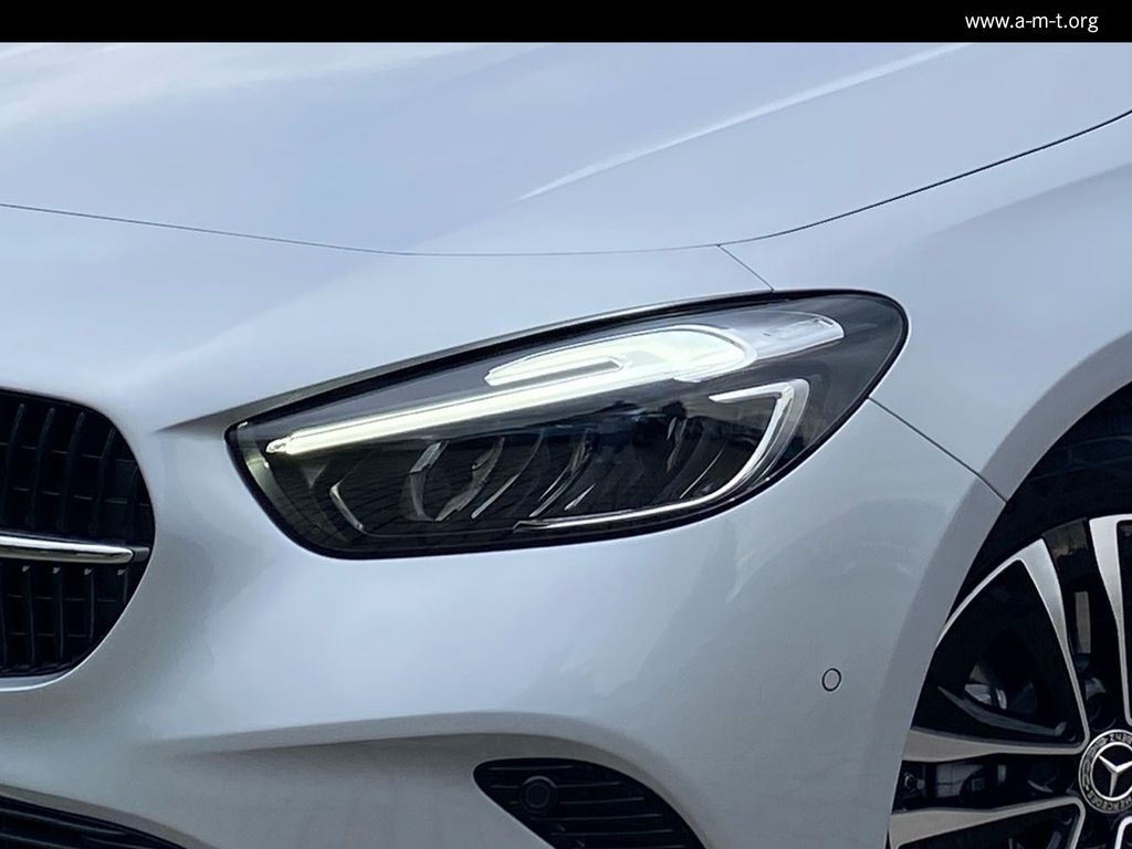 MERCEDES-BENZ B 200