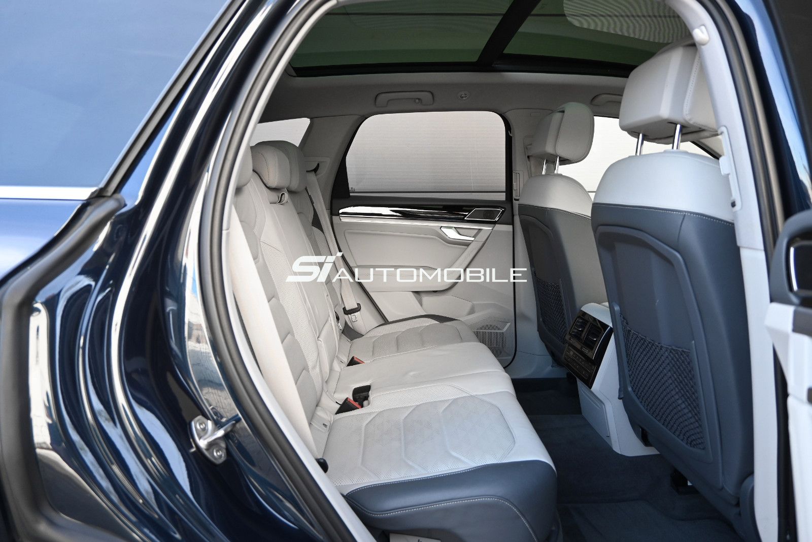 Fahrzeugabbildung Volkswagen Touareg 3.0 V6 TDI 4MOT Atmosphere °MEGAVOLL°