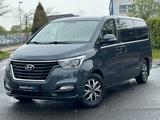 Hyundai H-1 Starex*Autom.*Navi*RFK*Vollleder* - Hyundai H-1 Starex mit Diesel-Antrieb: Automatik