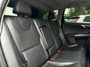Volvo XC60 - 10