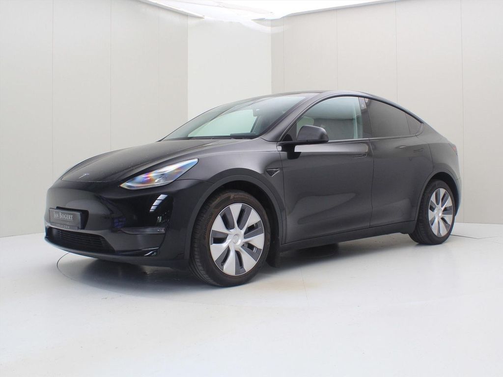 Image of Tesla Model Y