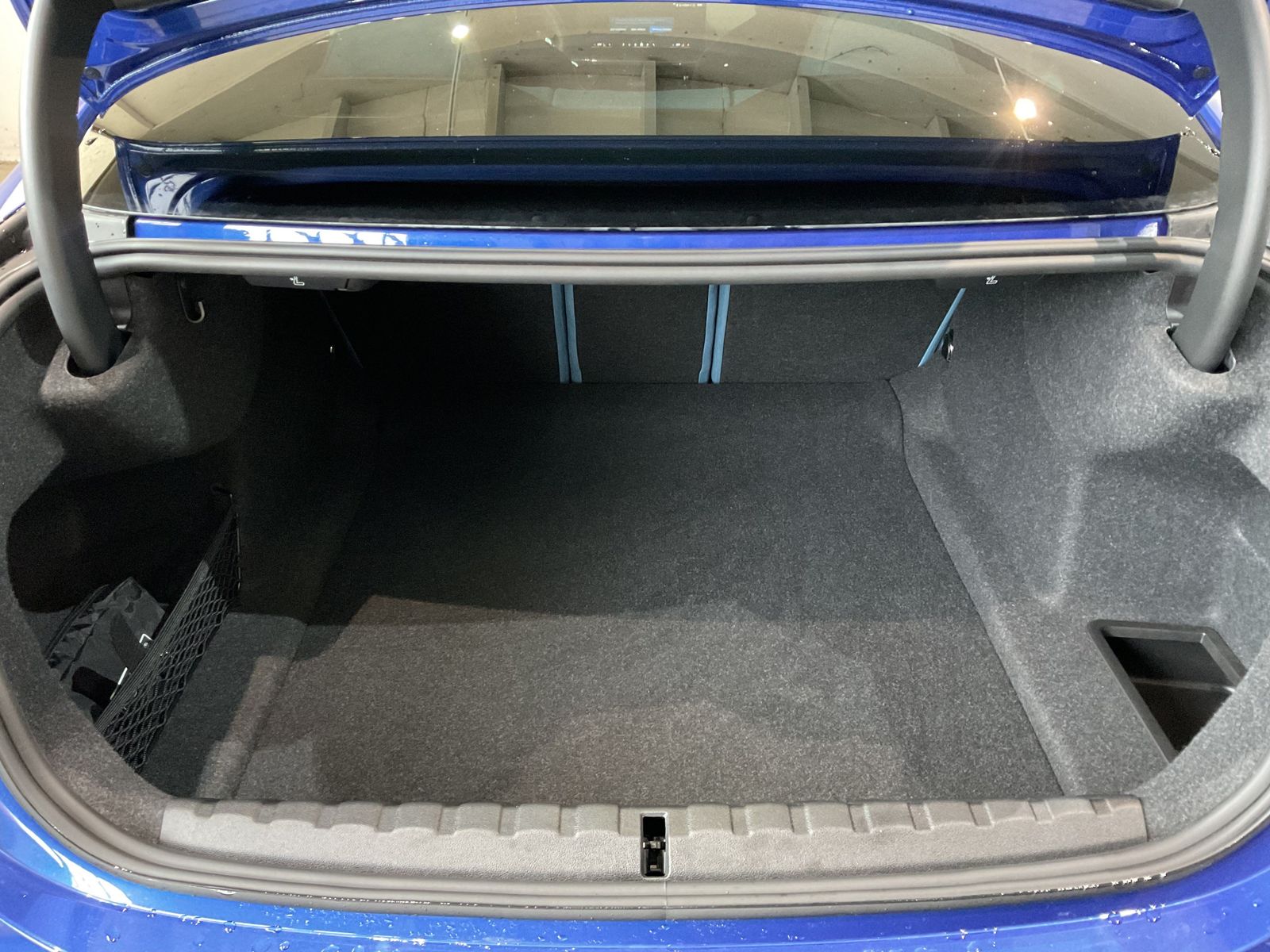 Fahrzeugabbildung BMW M4 Competition |M Sportsitze |M Carbon Exterieur