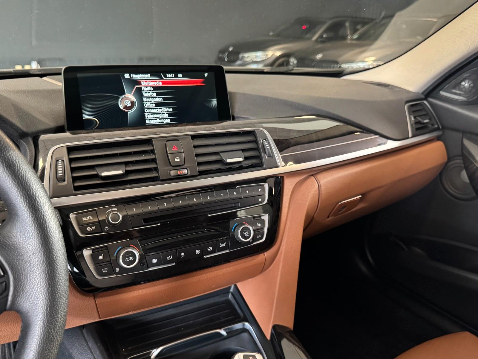 BMW 330d Touring Luxury Line/Pano/Harman/Led/360
