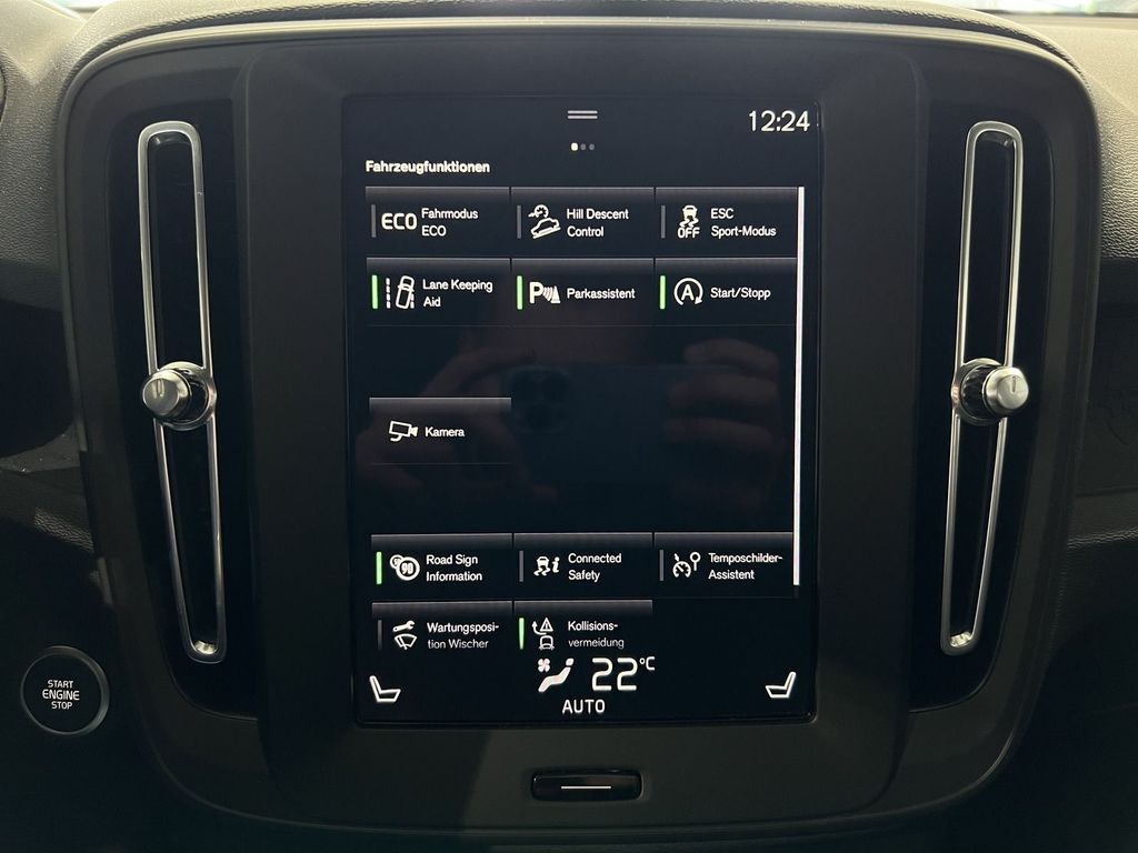 Volvo XC40 T3 Momentum Core Kamera LED WinterP Navi