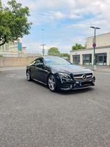 Mercedes-Benz E 220 d Autom. AMG-Line Navi Apple Carplay