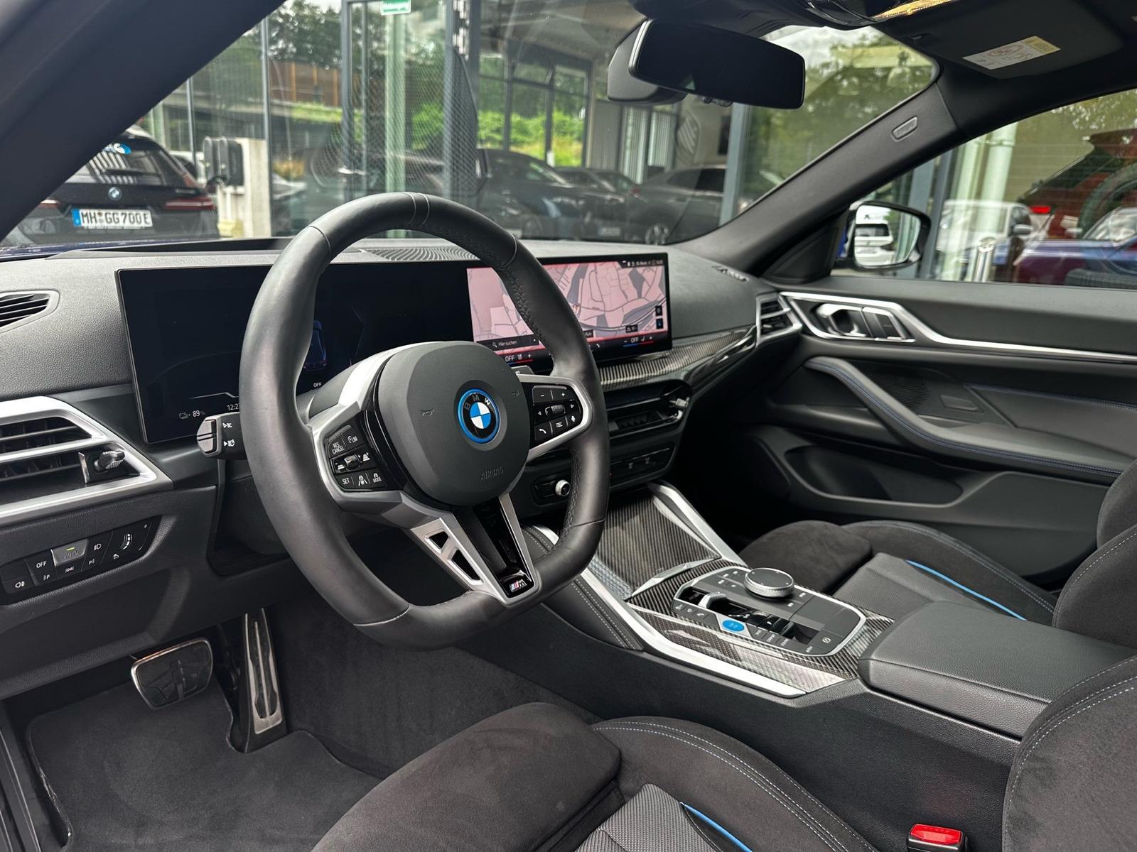 BMW i4 xDrive40 M Sport //HeadUp Stop&Go HiFi AHK
