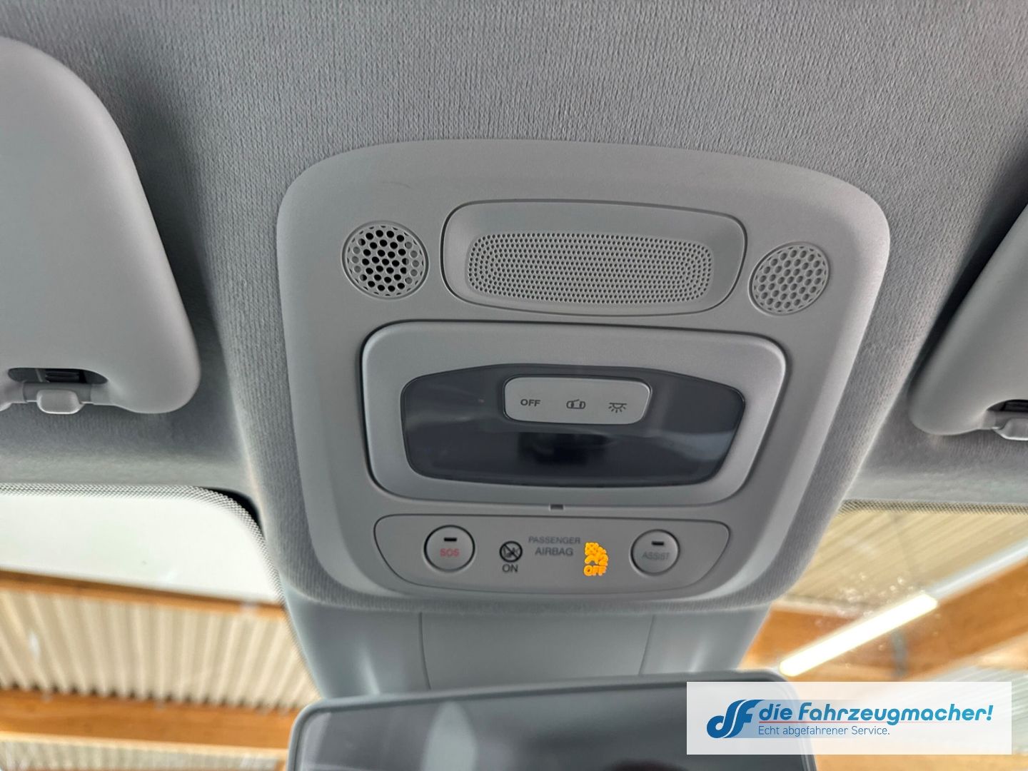 Fahrzeugabbildung Fiat 500 e Icon Navi Digitales Cockpit Memory Sitze A